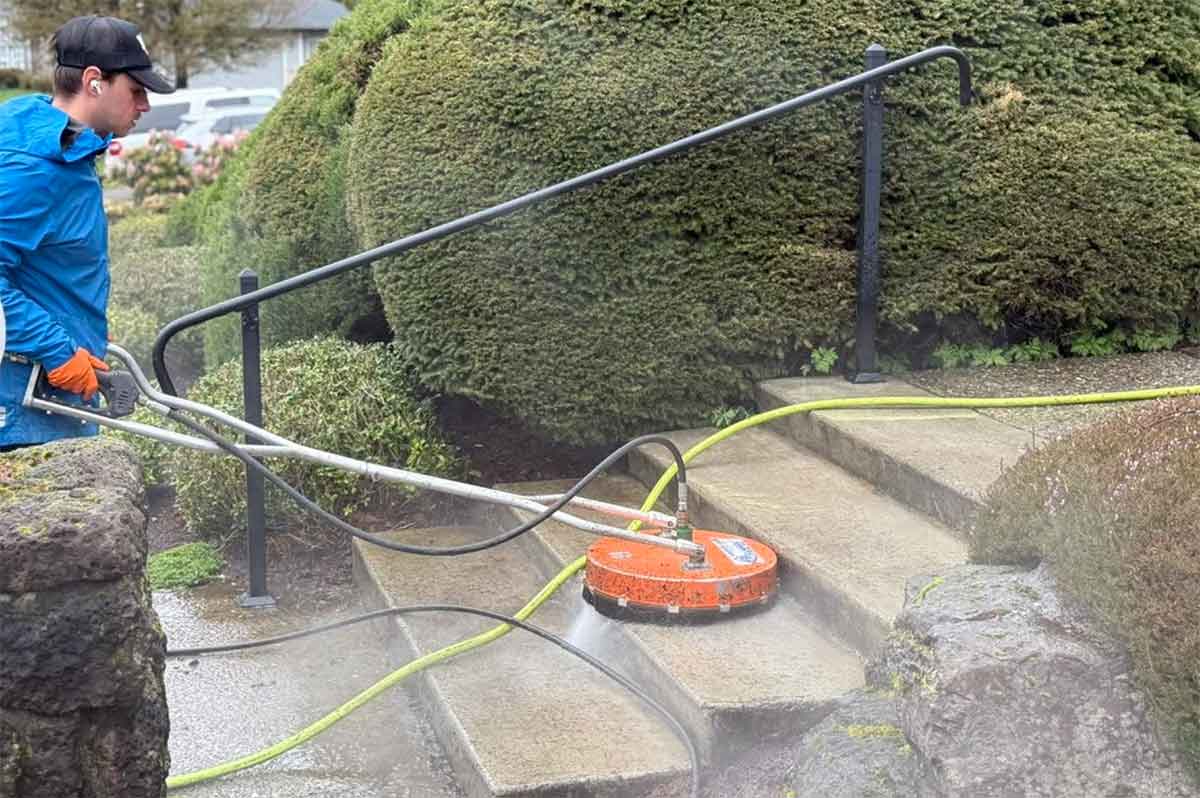 Why Concrete Gets Dirty Faster in the Pacific Northwest